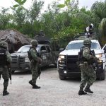 Niño mexicano gana popularidad como tatuador gracias a su “ligerita” mano