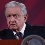 Sabalenka arrasa en su primer paso hacia la defensa del título