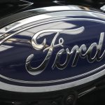 Edson Álvarez expulsado y West Ham no levanta en Premier League