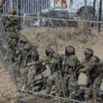 “Epidemia a punto de romper la normalidad: Sarampión azota instalaciones del ICE en Texas, obligando a suspender operaciones”