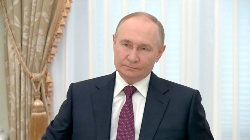 Rusia evacúa a un centenar de ciudadanos iraníes en medio de la crisis en Beirut